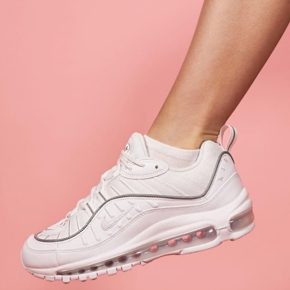 triple white 98 air max